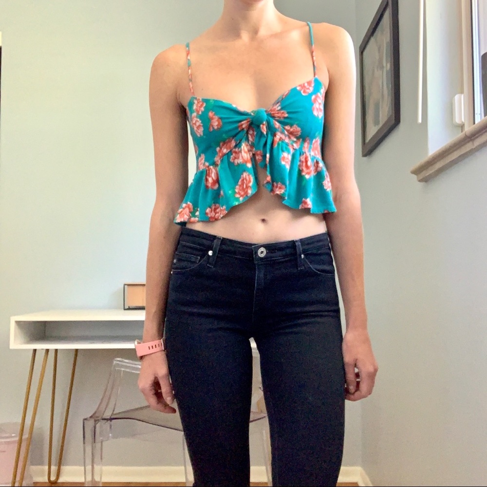 Honey Punch Floral Tie-Front Crop Top